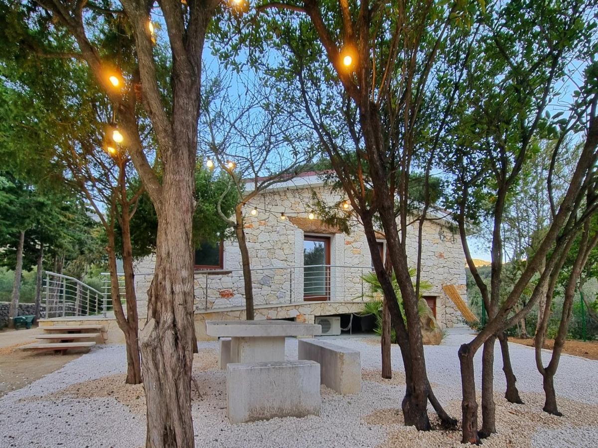 Villa Ginepro ดอร์กาลี ภายนอก รูปภาพ